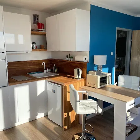 Διαμέρισμα Z Pieknym Widokiem Na Zachodni