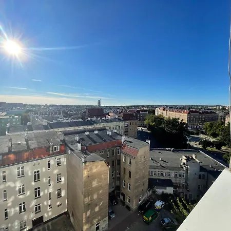 Z Pieknym Widokiem Na Zachodni